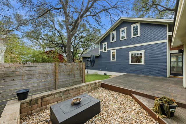 708 W Gibson ST, Austin, TX 78704