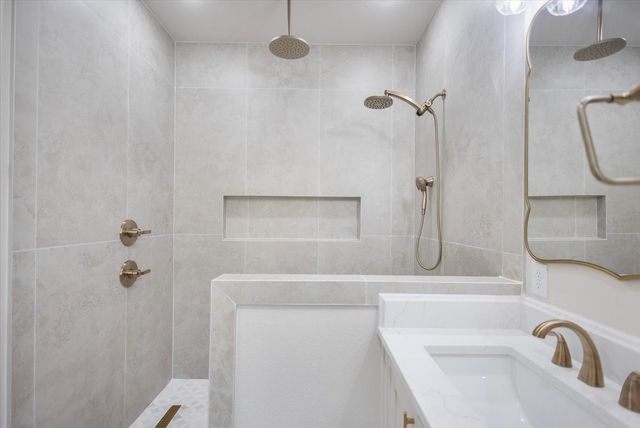 12289 Madison Xing., Bullard, TX 75757