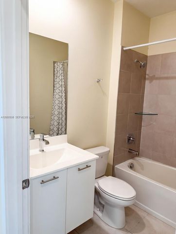 8301 NW 41st St B-107, Doral, FL 33166