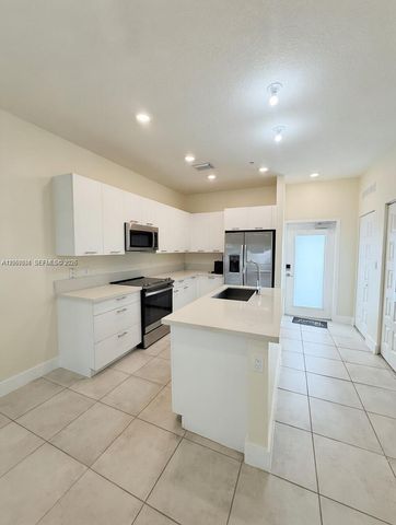 8301 NW 41st St B-107, Doral, FL 33166