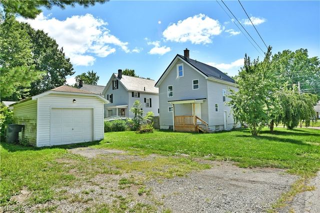 1157 Mckinley Street NE, Warren, OH 44483