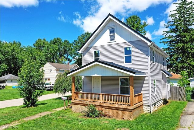 1157 Mckinley Street NE, Warren, OH 44483