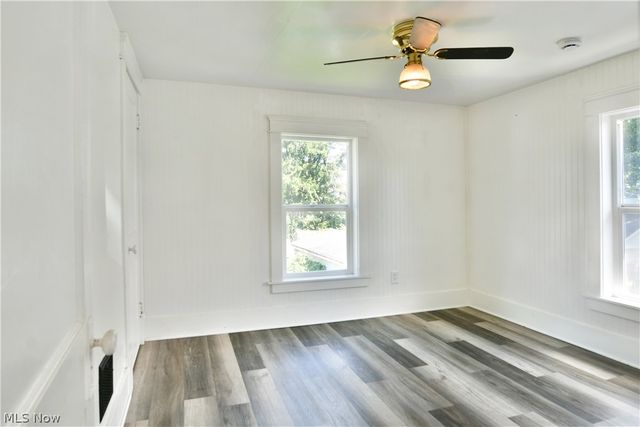 1157 Mckinley Street NE, Warren, OH 44483