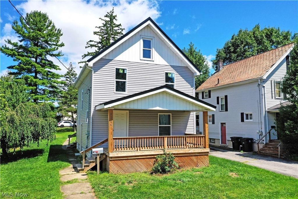 1157 Mckinley Street NE, Warren, OH 44483