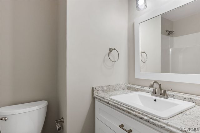 5100 CHESSWOOD Dr, North Chesterfield, VA 23237