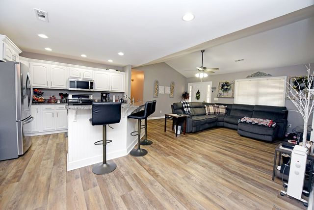 111 Seneca Way, Ellijay, GA 30540