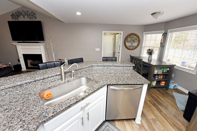 111 Seneca Way, Ellijay, GA 30540