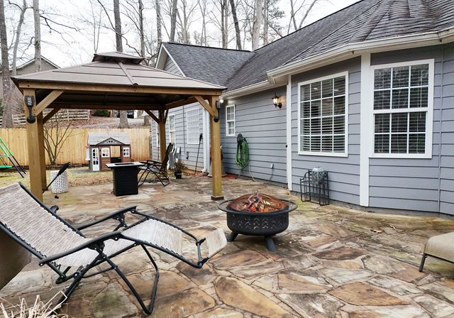 111 Seneca Way, Ellijay, GA 30540