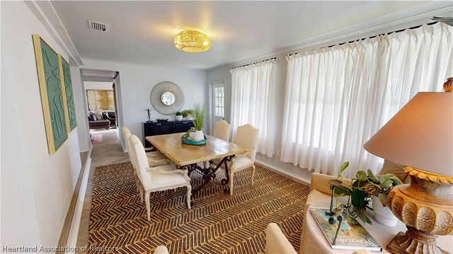 223 Cypress Point, Lorida, FL 33857