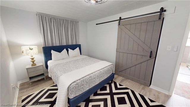223 Cypress Point, Lorida, FL 33857