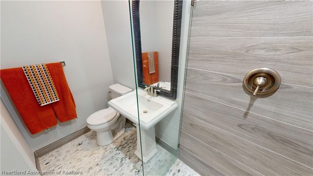 223 Cypress Point, Lorida, FL 33857