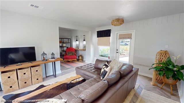 223 Cypress Point, Lorida, FL 33857