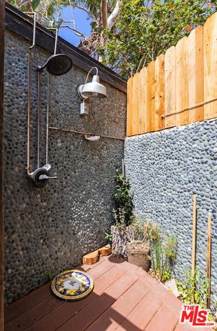 29231 HEATHERCLIFF Road 2, Malibu, CA 90265