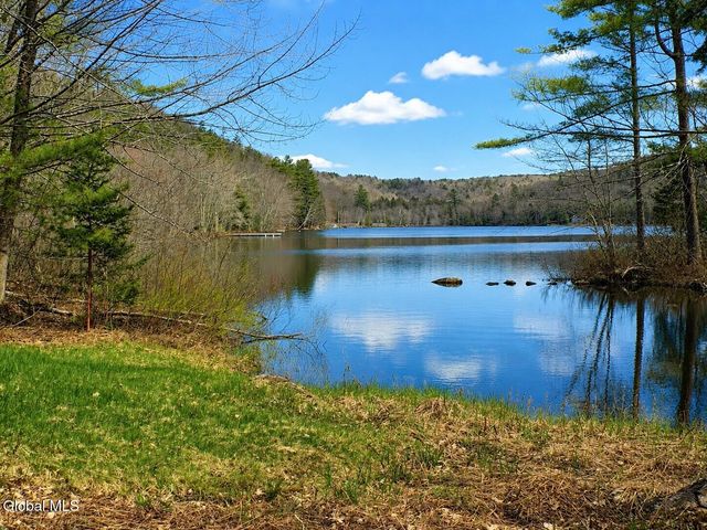 540 State Highway 10, Caroga Lake, NY 12032