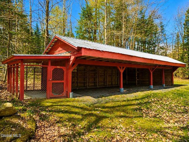 540 State Highway 10, Caroga Lake, NY 12032