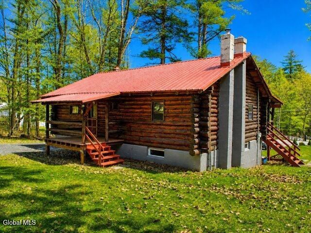 540 State Highway 10, Caroga Lake, NY 12032