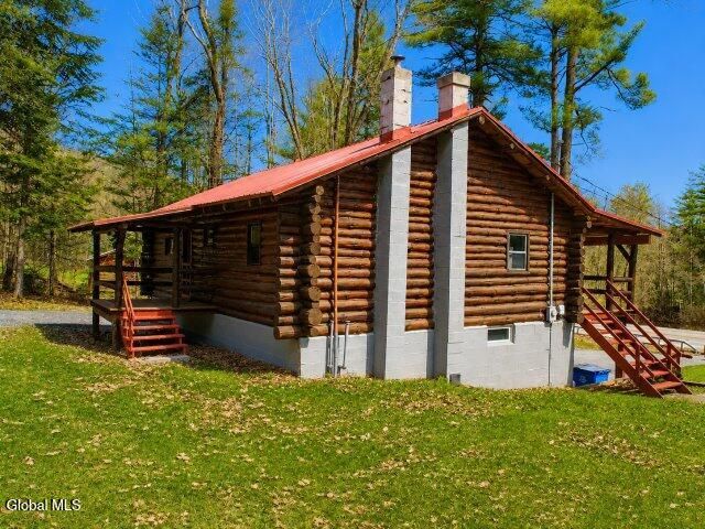 540 State Highway 10, Caroga Lake, NY 12032