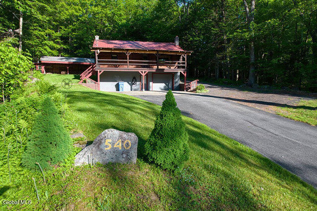 540 State Highway 10, Caroga Lake, NY 12032