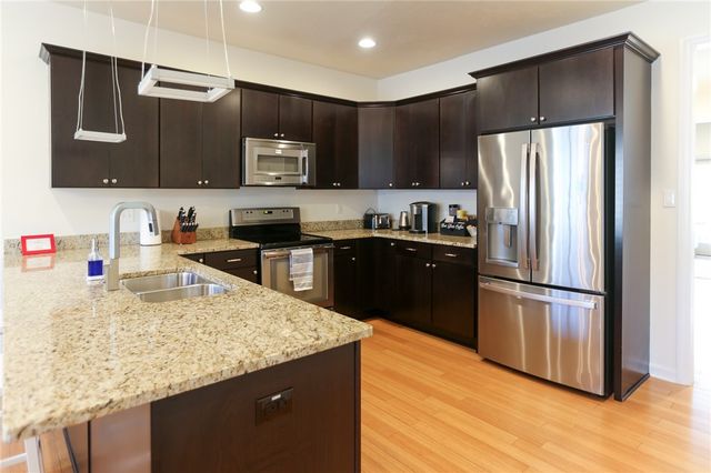 161 S 16th St, South Side, PA 15203