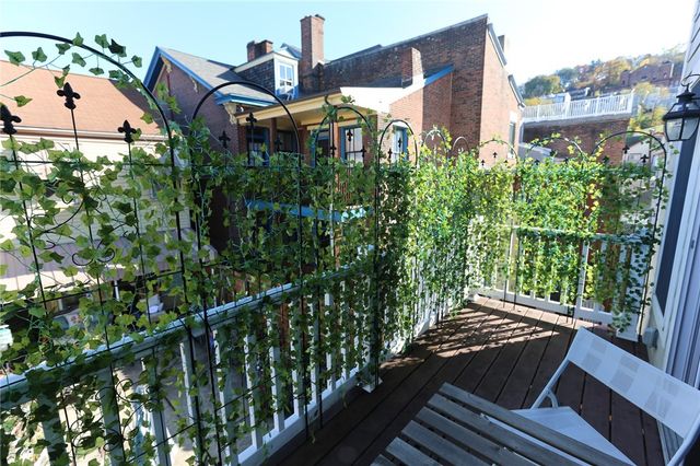 161 S 16th St, South Side, PA 15203