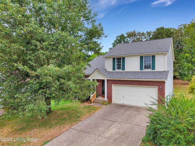 5304 Wild River Ct, Louisville, KY 40229