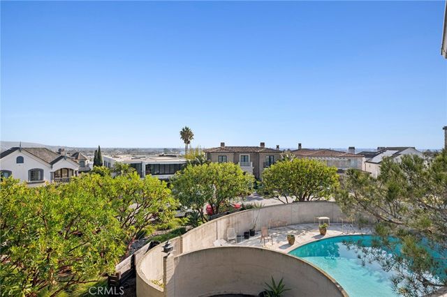 101 Kings Place, Newport Beach, CA 92663