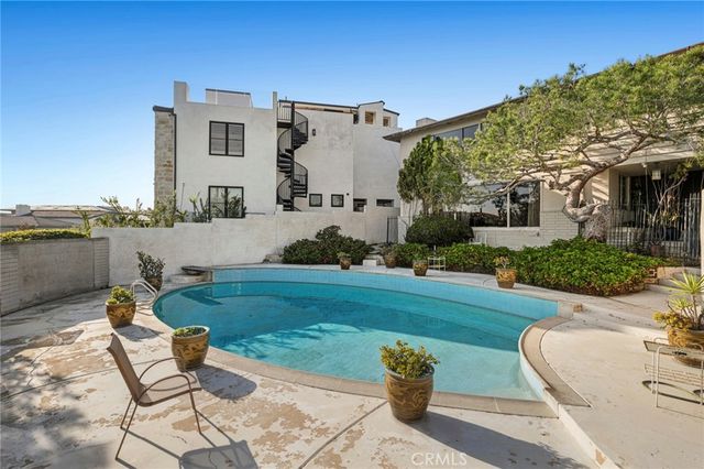 101 Kings Place, Newport Beach, CA 92663