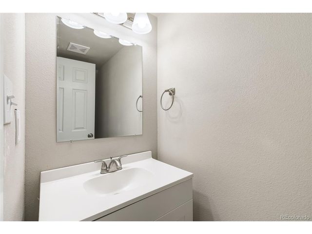 1870 Zebulon Dr, Colorado Springs, CO 80910