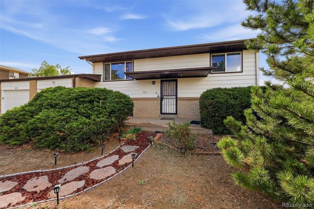 971 S Yarrow Street, Denver, CO 80226
