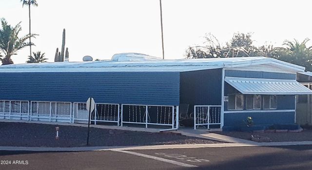 10701 N 99th Avenue 159, Peoria, AZ 85345