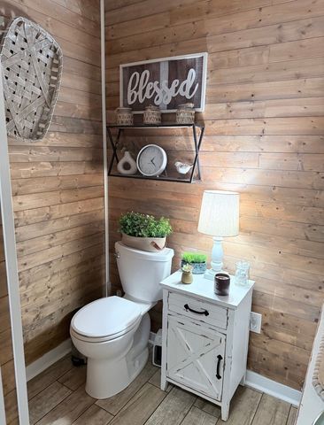 99 Busby Rd, Loretto, TN 38469