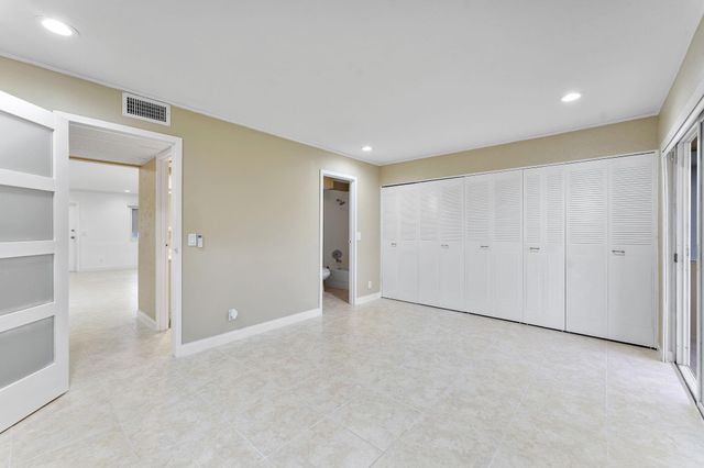 527 Brittany K, Delray Beach, FL 33446