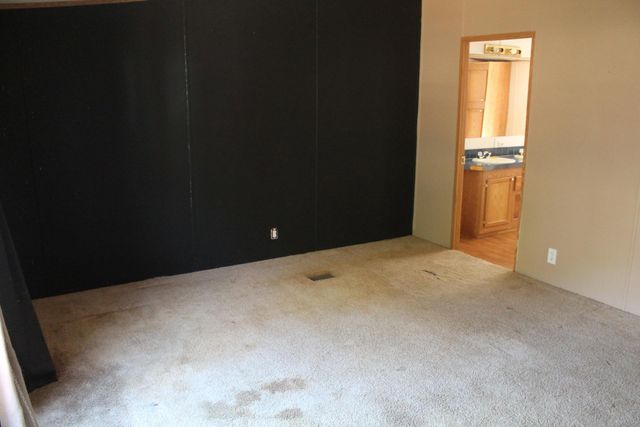 5406 Johnson Creek RD, Covington, VA 24426