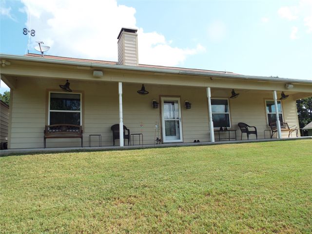 721 Midway Road, Tool, TX 75143