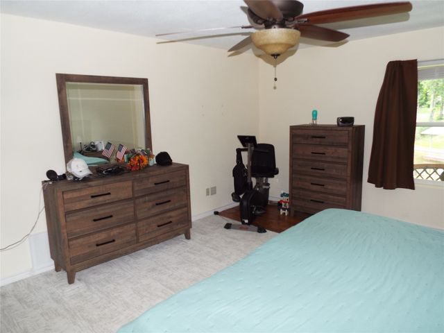 721 Midway Road, Tool, TX 75143