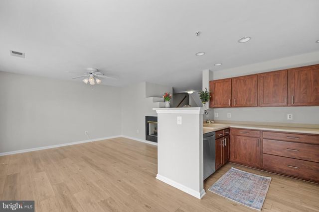 5071 KILBURN ST, Alexandria, VA 22304