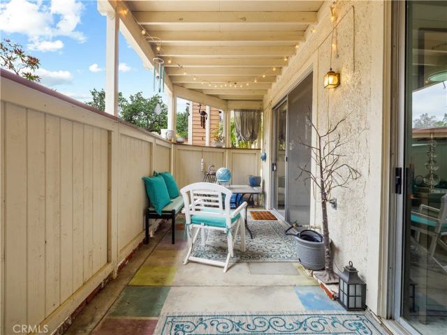 2396 Pleasant Way I, Thousand Oaks, CA 91362