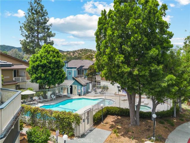 2396 Pleasant Way I, Thousand Oaks, CA 91362