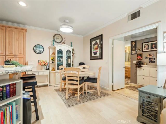 2396 Pleasant Way I, Thousand Oaks, CA 91362