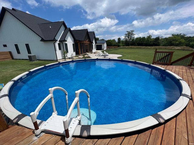1662 E Michelle Court, Bloomington, IN 47401