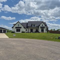 1662 E Michelle Court, Bloomington, IN 47401
