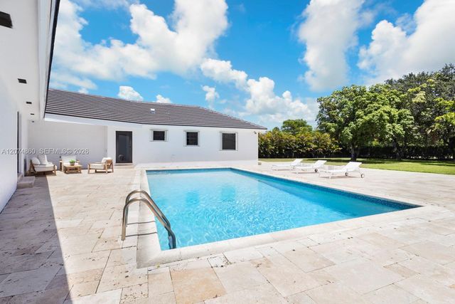 11601 SW 88th Avenue, Miami, FL 33176