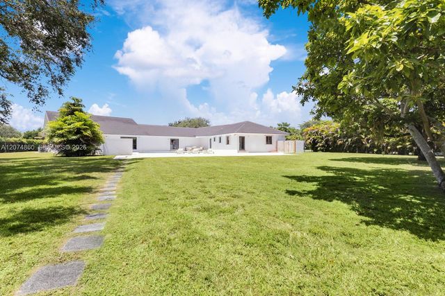 11601 SW 88th Avenue, Miami, FL 33176