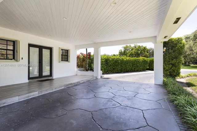 11601 SW 88th Avenue, Miami, FL 33176