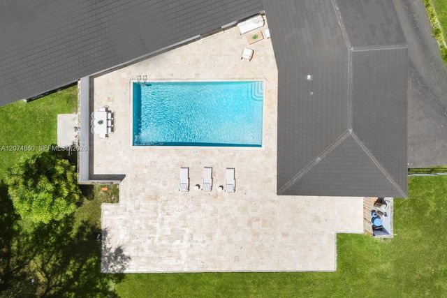 11601 SW 88th Avenue, Miami, FL 33176