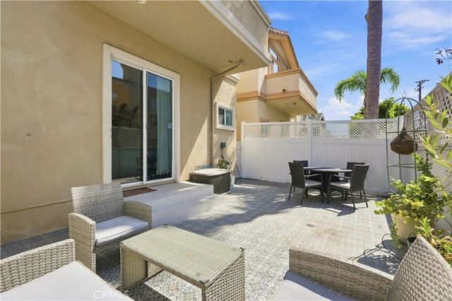 1740 Havemeyer Lane, Redondo Beach, CA 90278