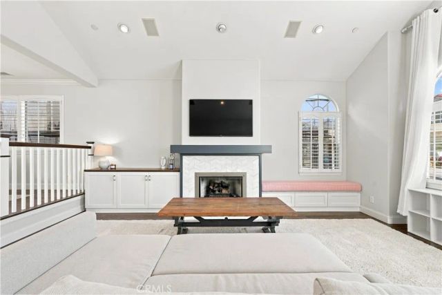 1740 Havemeyer Lane, Redondo Beach, CA 90278