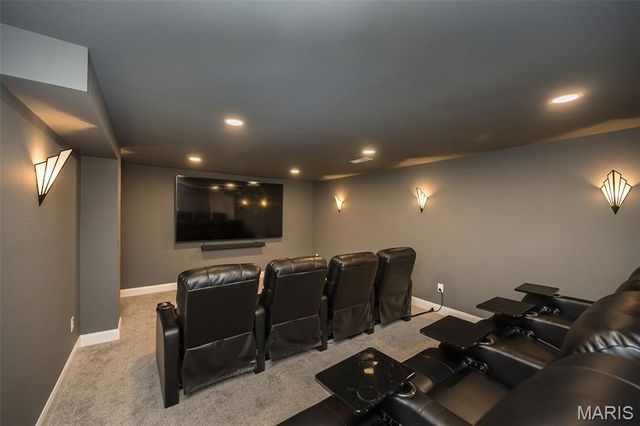 15644 Hedgeford Court, Chesterfield, MO 63017