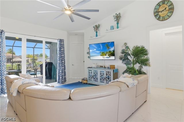 1344 NW 13th PL, Cape Coral, FL 33993