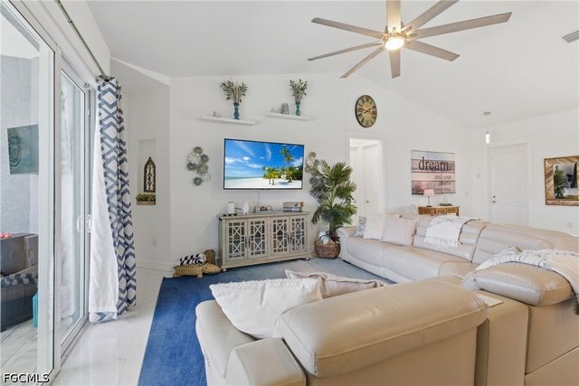 1344 NW 13th PL, Cape Coral, FL 33993